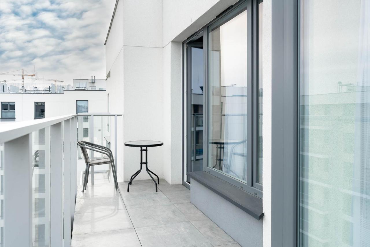 Ina Rent - Przystan Letnica Apartment Gdansk Bagian luar foto