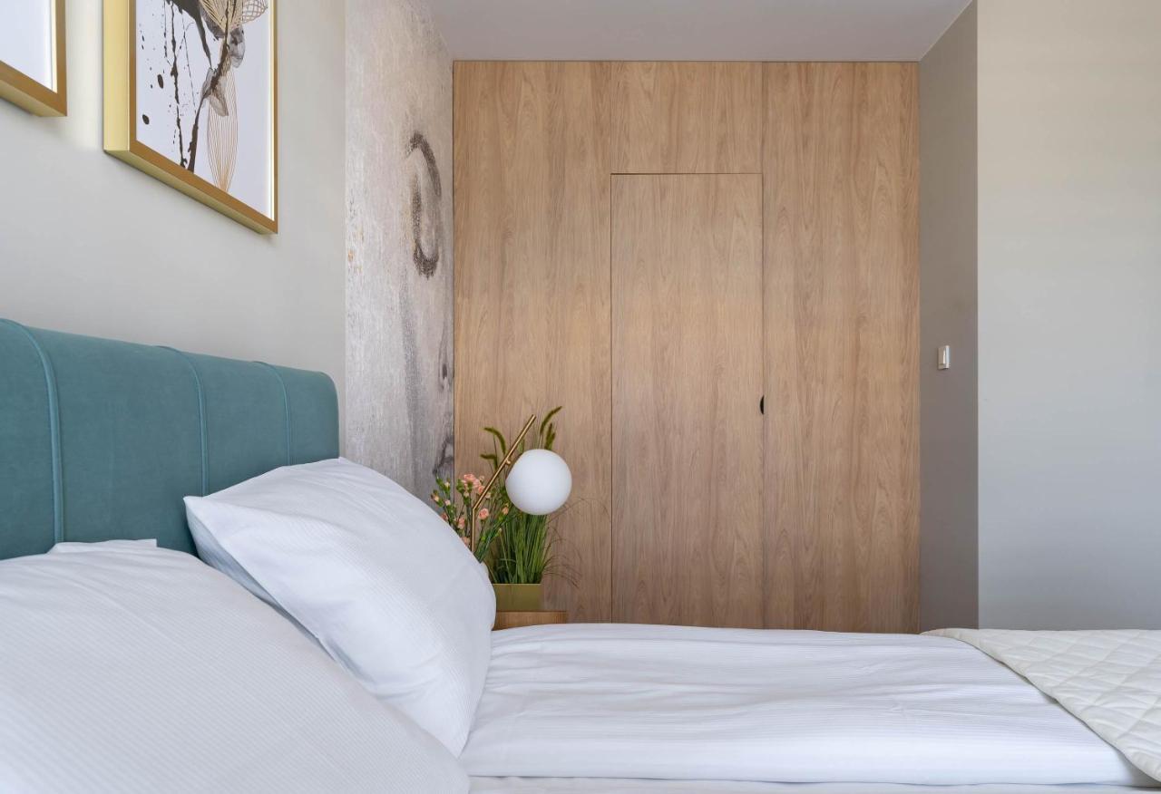 Ina Rent - Przystan Letnica Apartment Gdansk Bagian luar foto