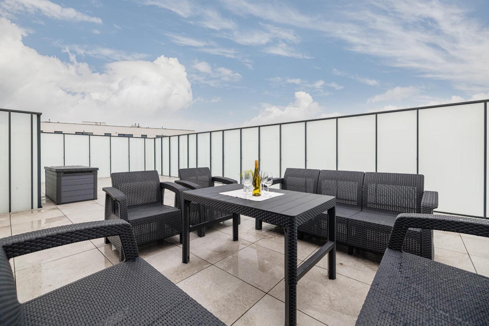 Ina Rent - Przystan Letnica Apartment Gdansk Bagian luar foto